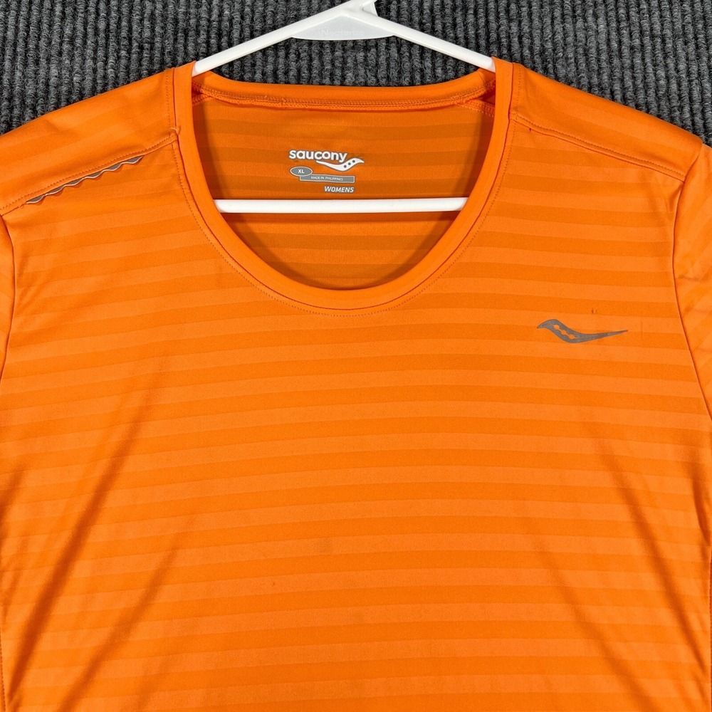 Saucony Shirt Womens XL Extra Large Orange Short Sleeve Active Workout Running